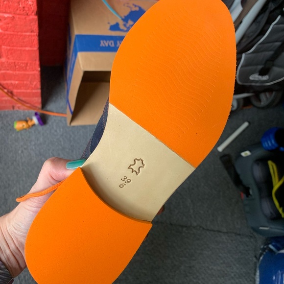 Genuine leather wing tip shoes - Picture 3 of 5